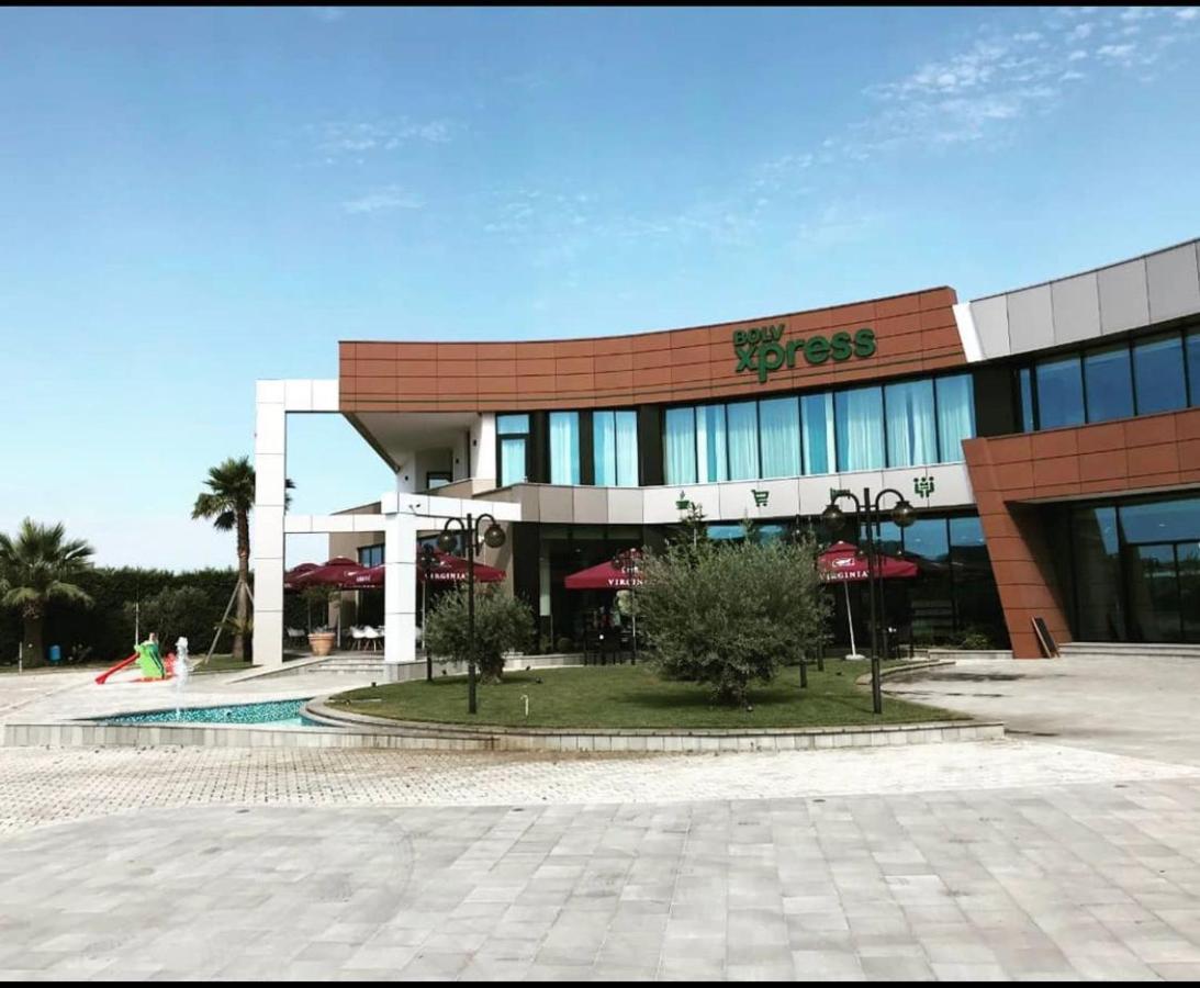 Coco Hotel Tirana Bagian luar foto