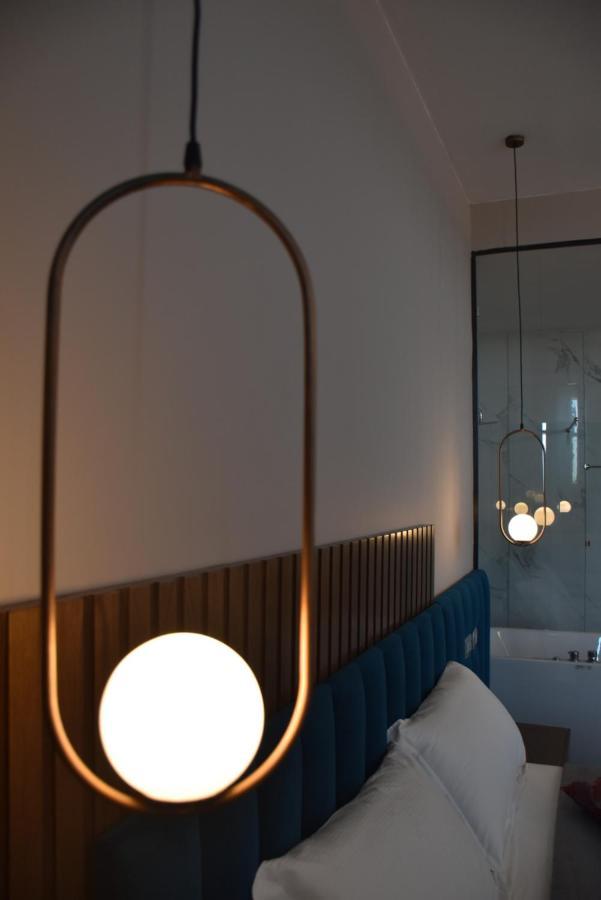 Coco Hotel Tirana Bagian luar foto
