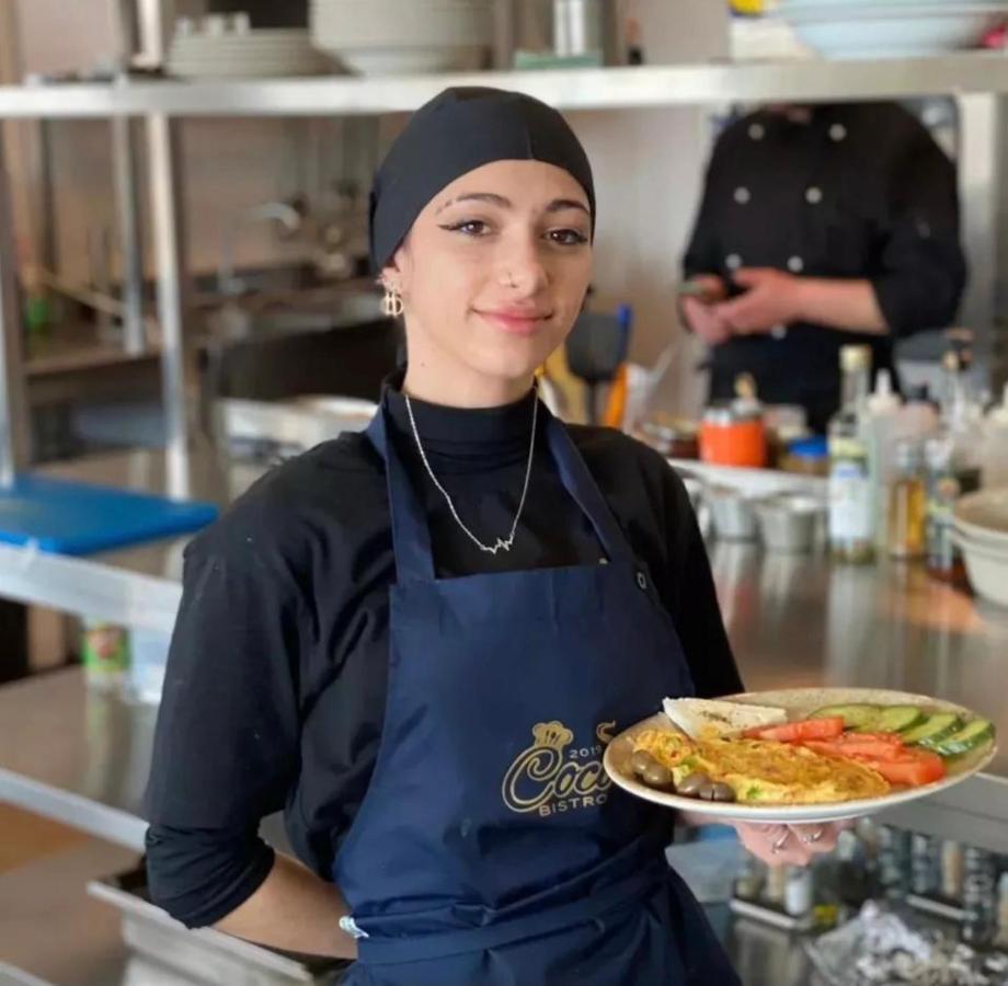 Coco Hotel Tirana Bagian luar foto